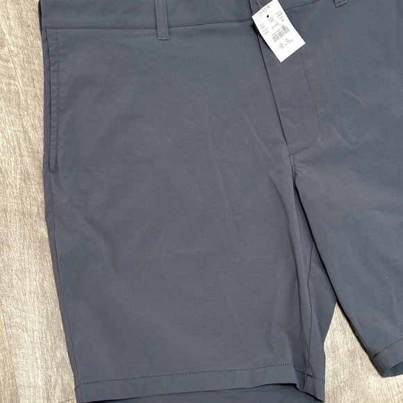 Men's J. Crew Golf  38 Large Chino Khakis Shorts Gray Flex Gramercy Stretch NWT - Picture 5 of 9